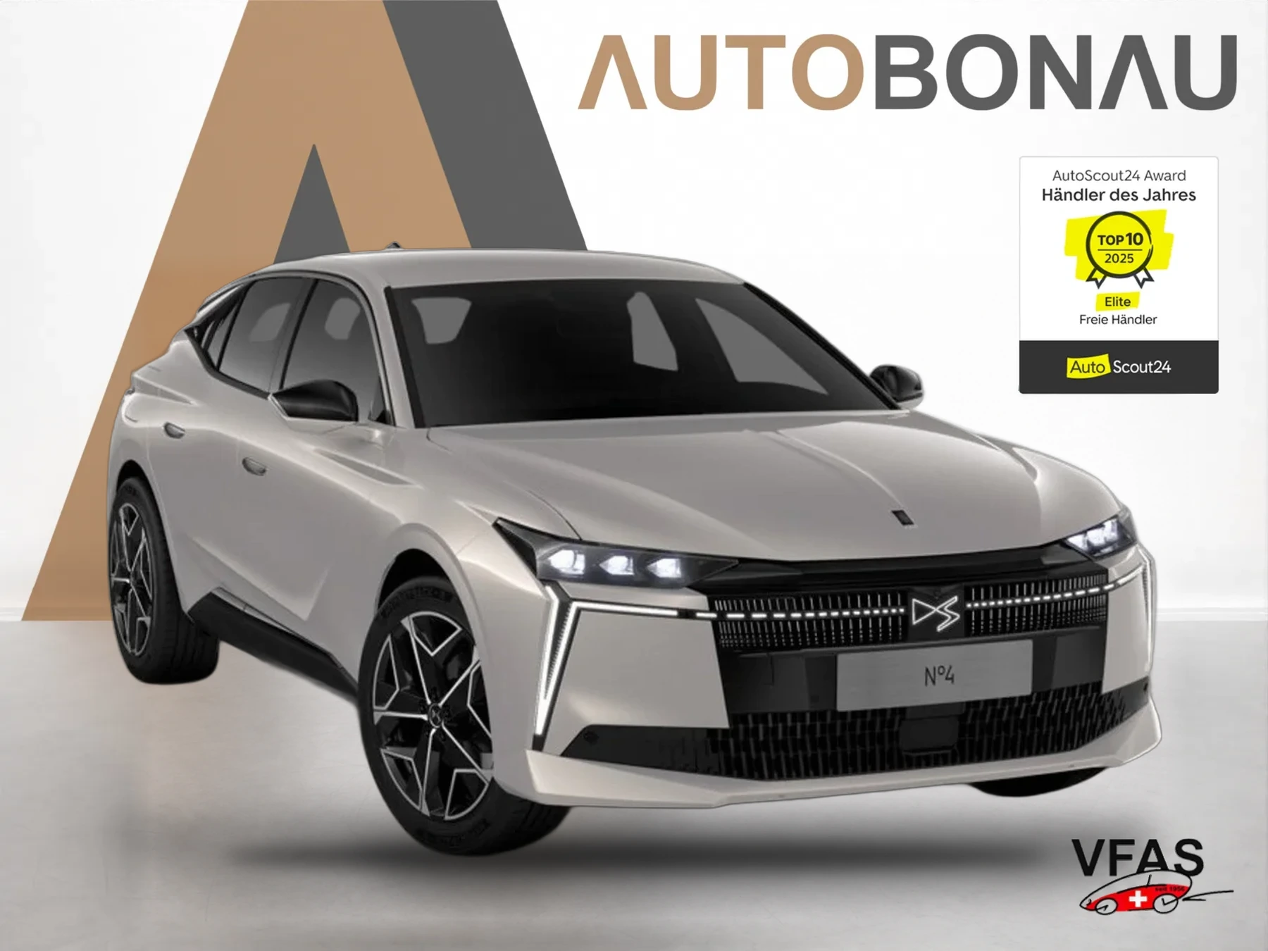 DS N°4 Hybrid Étoile Alcantara eHK Matrix Massage bei Auto Bonau