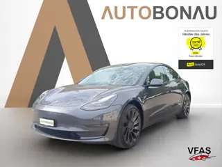 TESLA MODEL 3 Performance D SOC 94.5% bei Auto Bonau