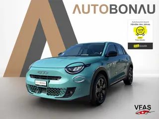 FIAT 600 1.2 Hybrid 145 Cult bei Auto Bonau